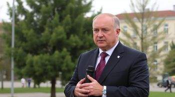 "Предложение лидера партии 'Новые люди' о введении в России года без ограничений"